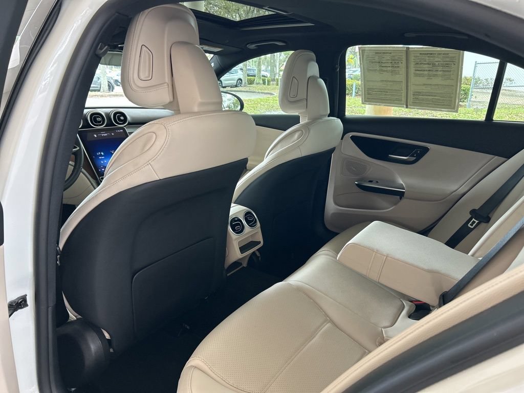 Used 2024 Mercedes-Benz C 300 Sedan image 37