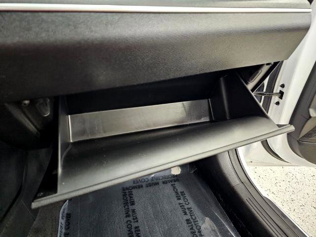 Used 2023 Kia K5 GT-Line image 22