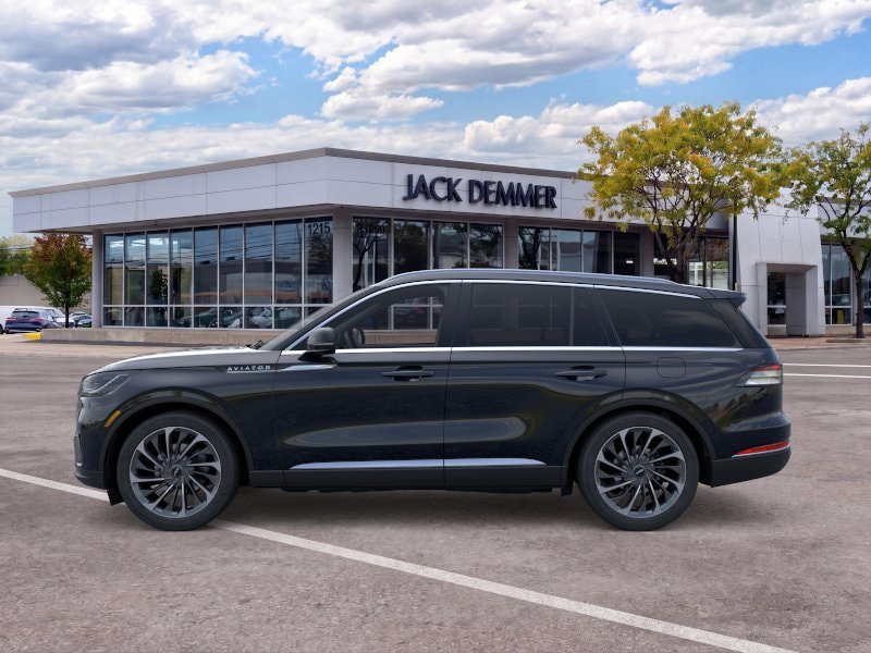 New 2026 Lincoln Aviator Reserve w/ Illumination Package AWD/4WD image 6