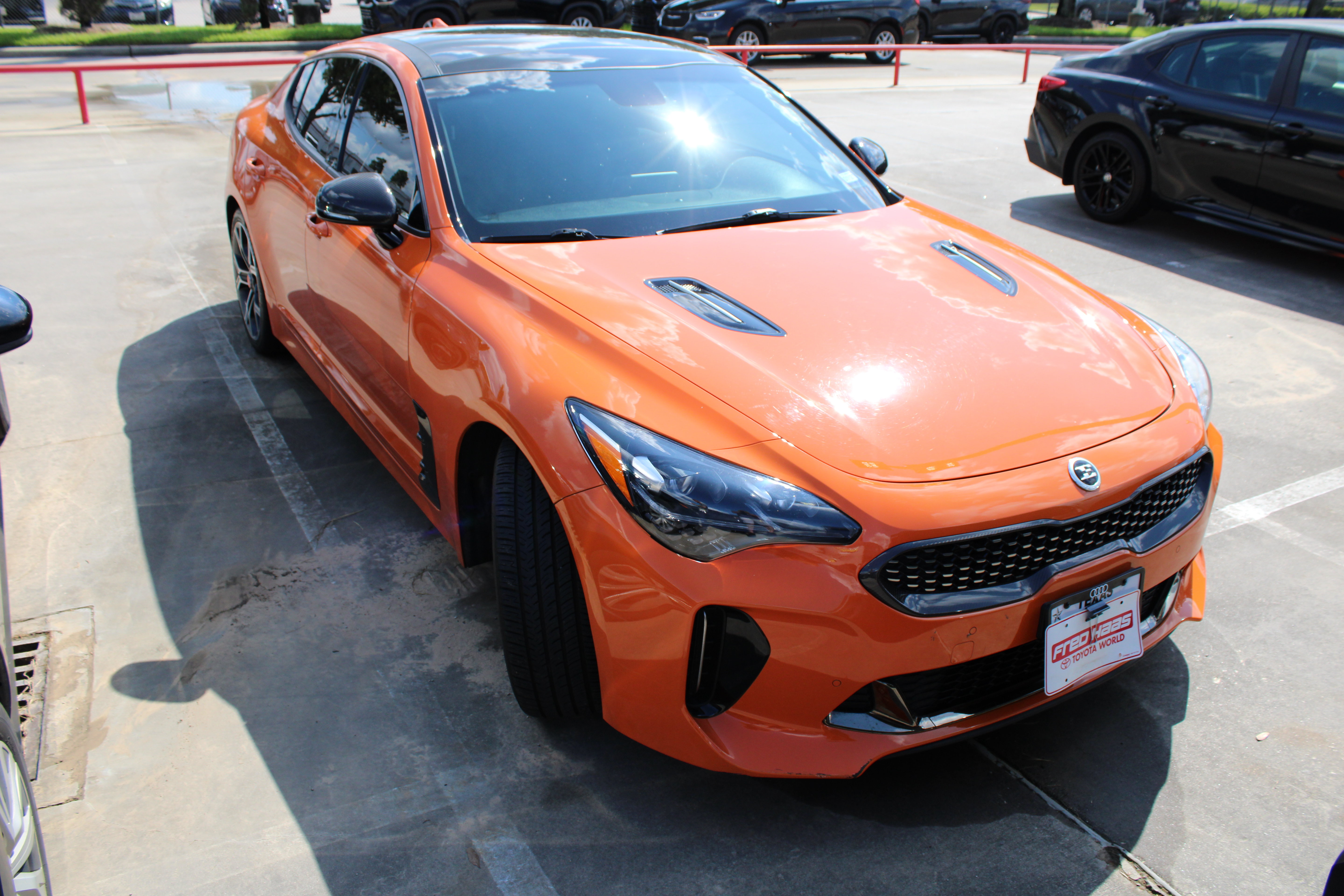 Used 2019 Kia Stinger GTS AWD/4WD image 2