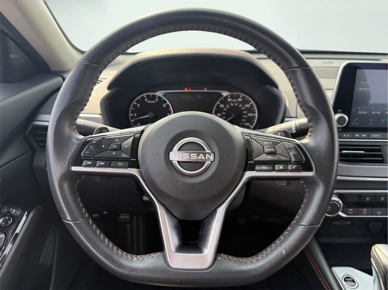 Used 2024 Nissan Altima 2.5 SR image 12