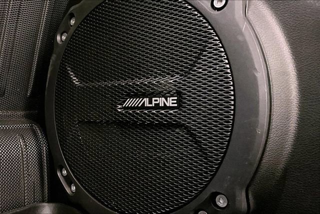 Used 2023 Jeep Wrangler Unlimited Sahara image 31