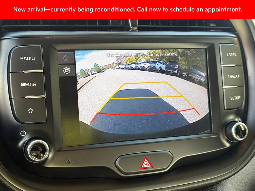 Certified 2022 Kia Soul LX w/ Technology Package FWD image 10