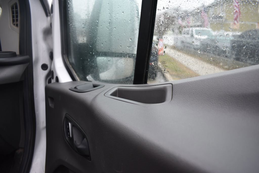 Used 2022 Ford Transit 350 DRW image 23