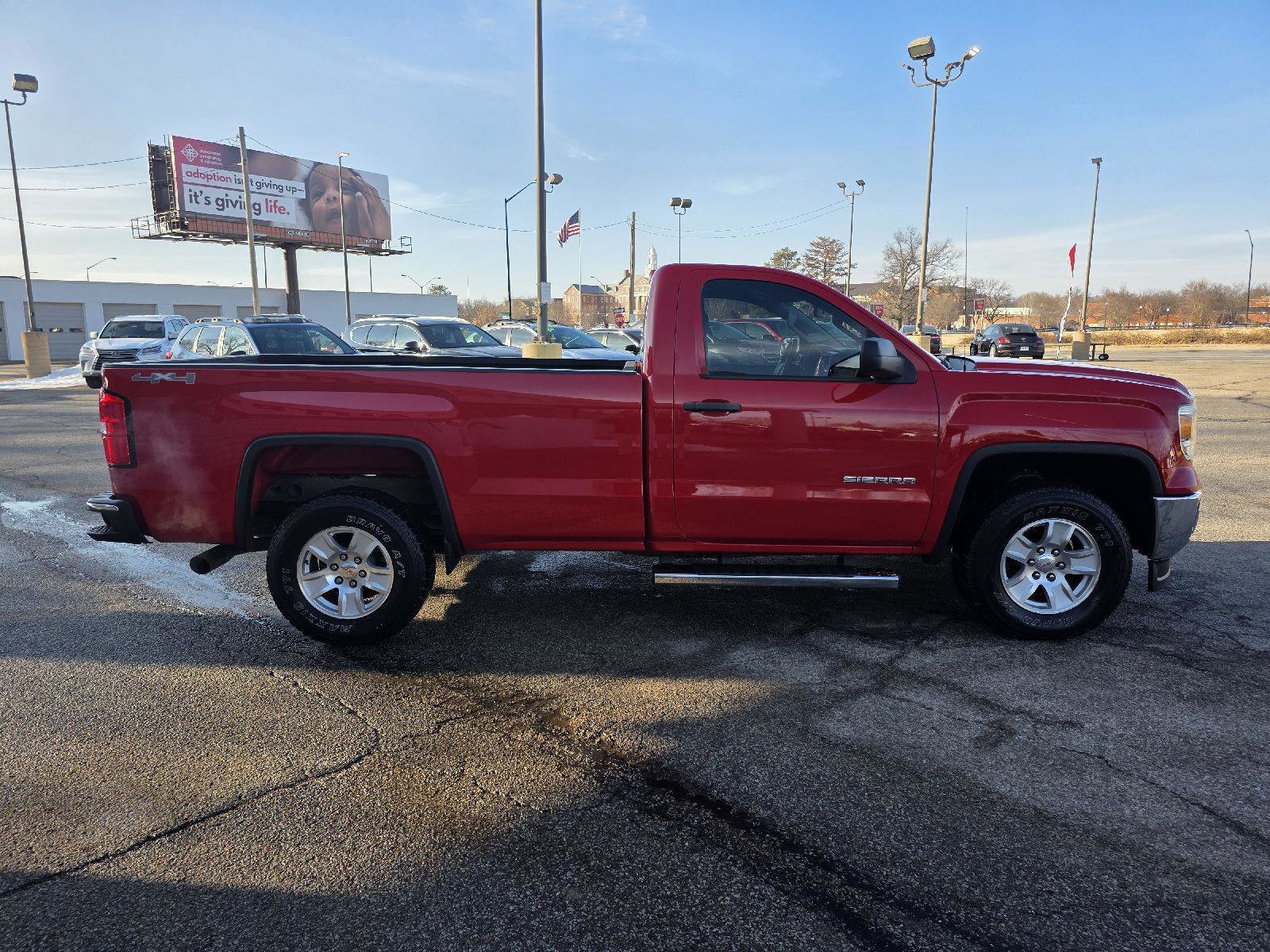Used 2014 GMC Sierra 1500 w/ Sierra Convenience Package image 4
