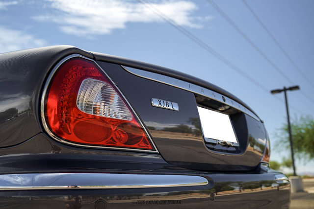 Used 2006 Jaguar XJ8 RWD image 69