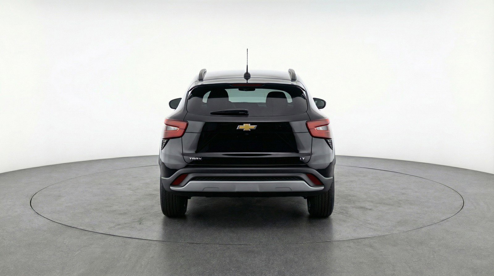 Used 2025 Chevrolet Trax LT w/ LT Convenience Package image 7