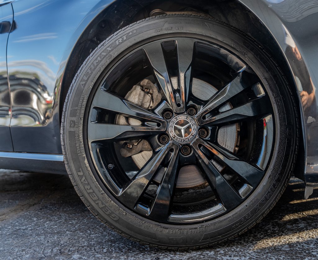 Used 2019 Mercedes-Benz C 300 4MATIC Coupe w/ Premium Package image 13