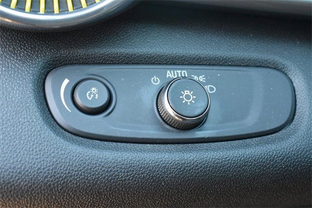 Certified 2024 Chevrolet Trax LT w/ Driver Confidence Package image 20