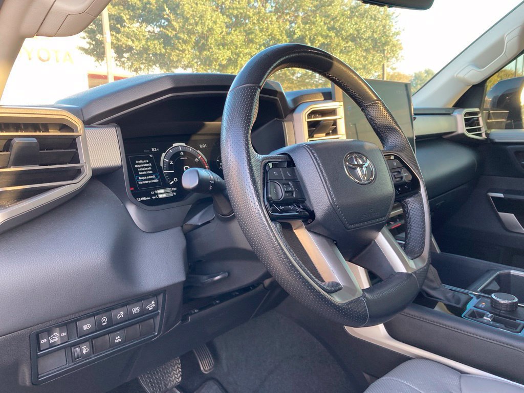 Used 2024 Toyota Tundra Limited w/ Power Package AWD/4WD image 7