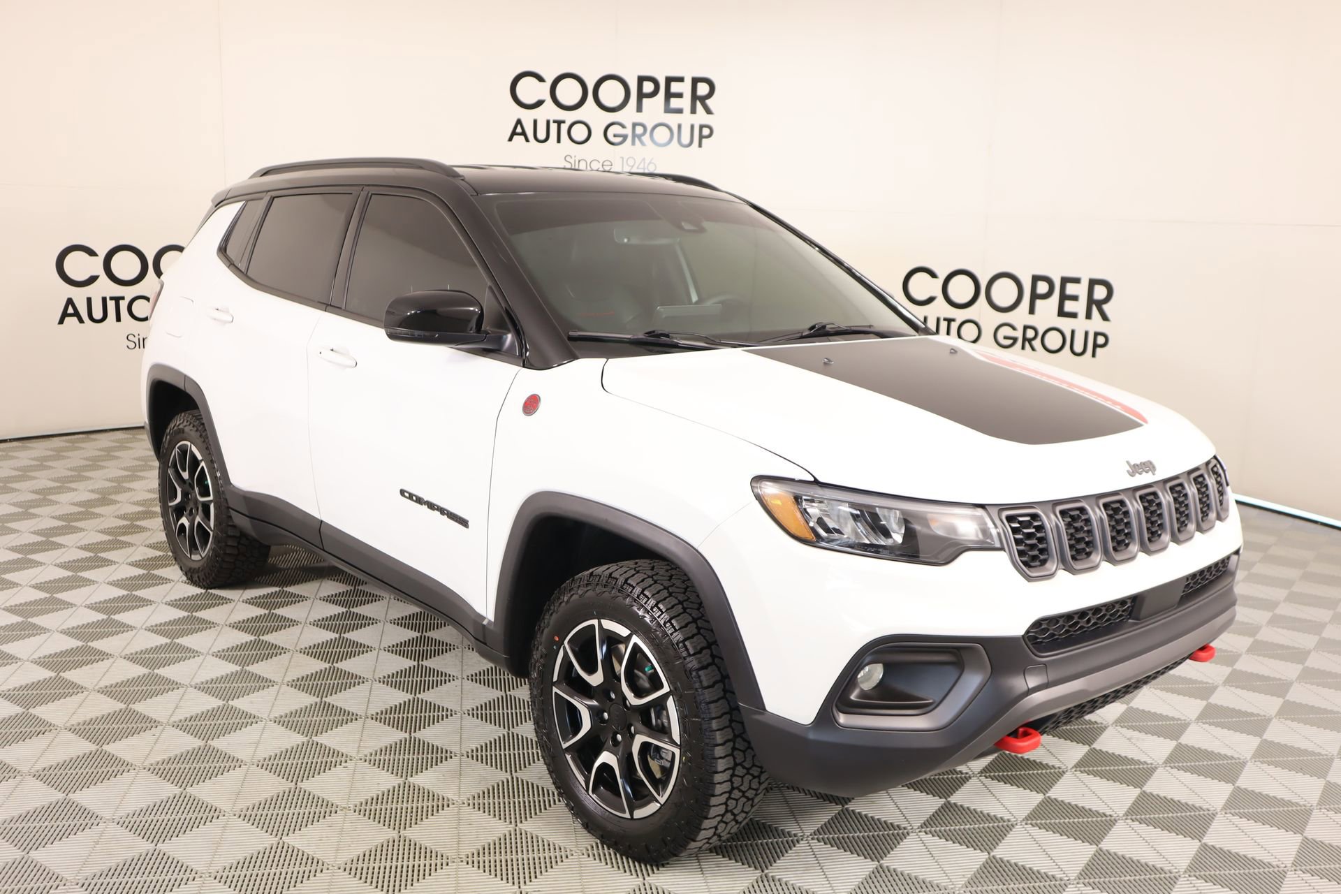 Used 2024 Jeep Compass Trailhawk AWD/4WD 360° Tour