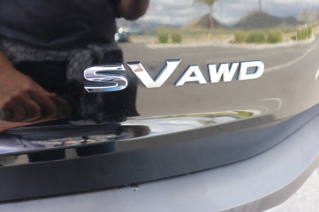 Used 2023 Nissan Rogue SV image 7