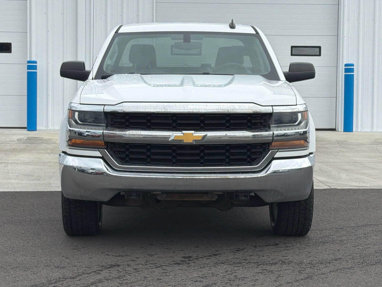 Used 2017 Chevrolet Silverado 1500 LS w/ Trailering Package AWD/4WD image 2