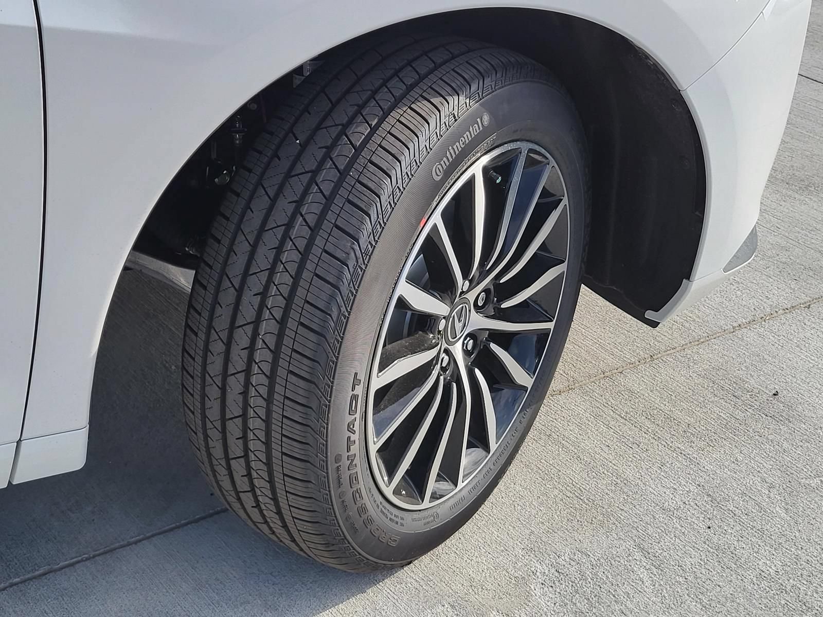 New 2026 Acura RDX w/ Advance Package AWD/4WD image 7