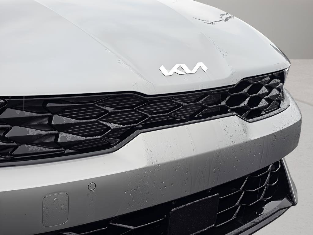 Used 2026 Kia K5 GT-Line w/ GT-Line Premium Package image 9