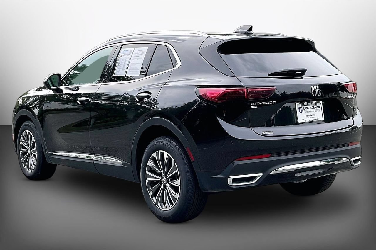 Used 2024 Buick Envision Preferred AWD/4WD image 6