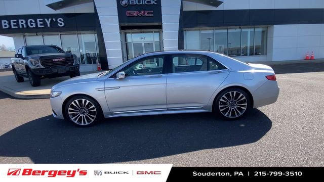 Used 2017 Lincoln Continental Reserve w/ Climate Package image 5