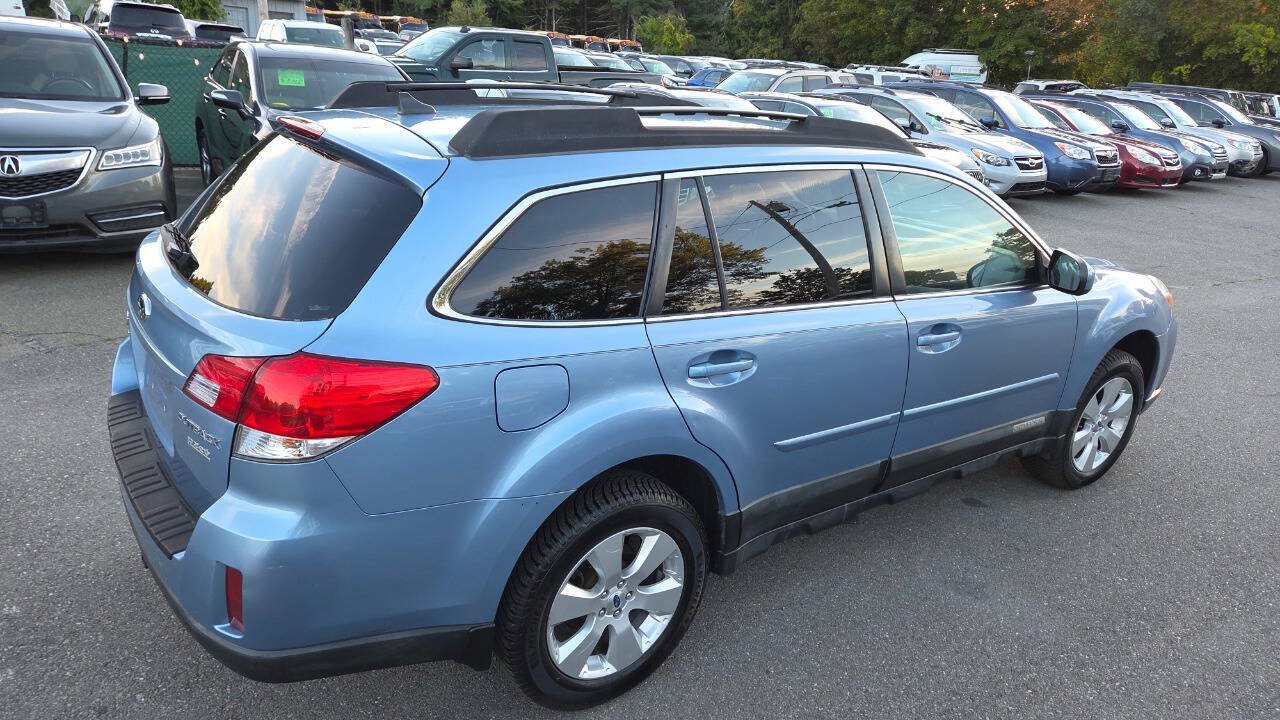 Used 2011 Subaru Outback 2.5i Limited AWD/4WD image 13