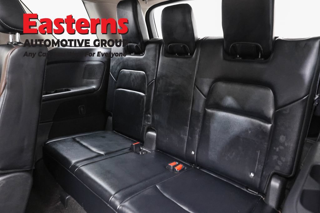 Used 2023 Nissan Pathfinder Platinum w/ Cargo Package AWD/4WD image 28