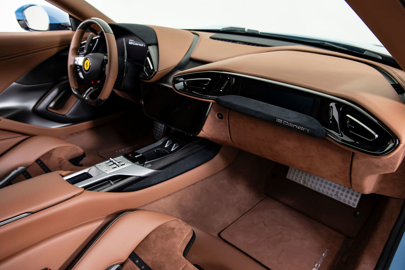 Certified 2025 Ferrari 12Cilindri RWD image 18