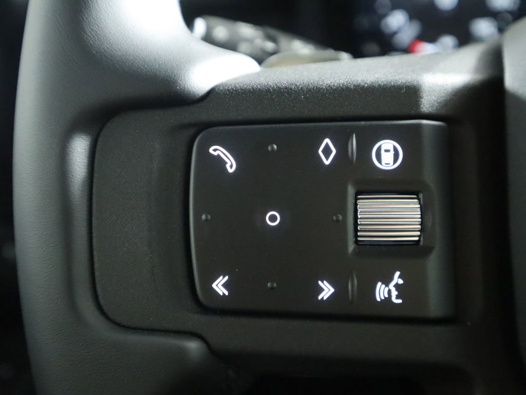 New 2026 Land Rover Defender 110 V8 image 12