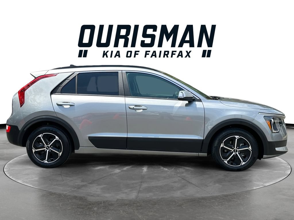 Certified 2023 Kia Niro EX w/ EX Cold Weather Package FWD image 7
