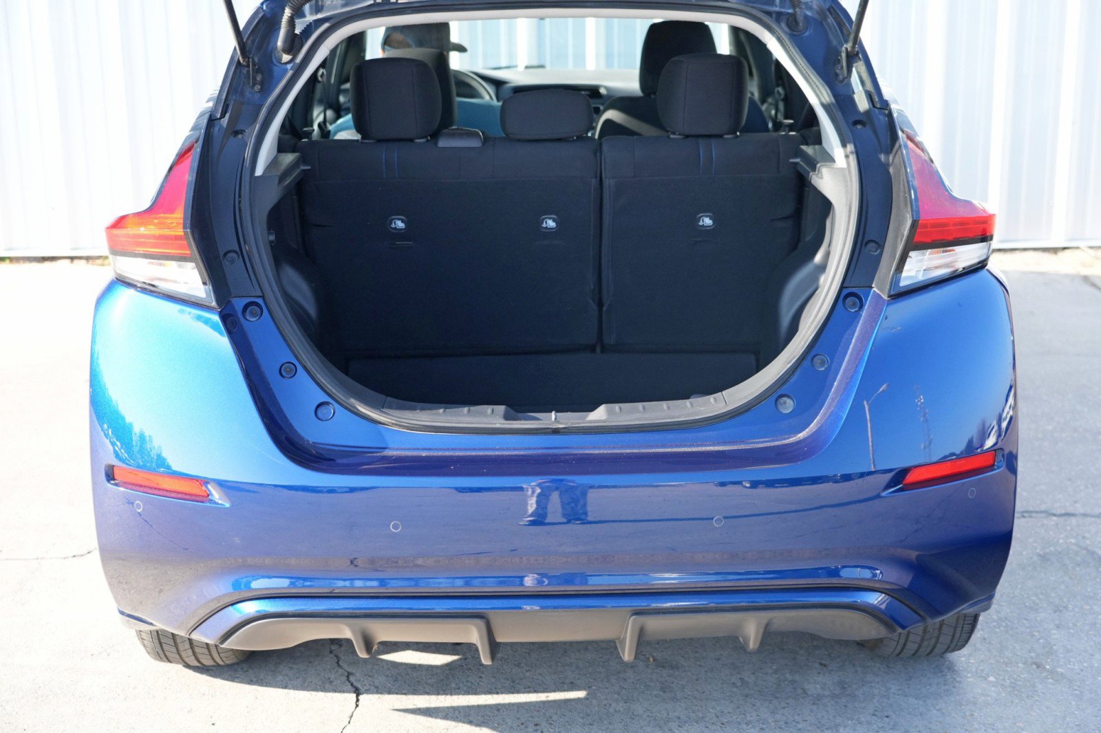 Used 2021 Nissan Leaf SV image 9