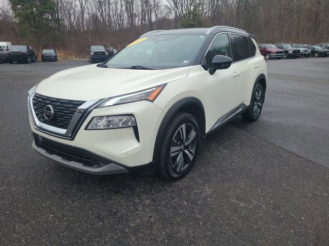 Used 2021 Nissan Rogue SL w/ Premium Package