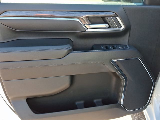 Used 2024 Chevrolet Silverado 2500 LTZ image 9