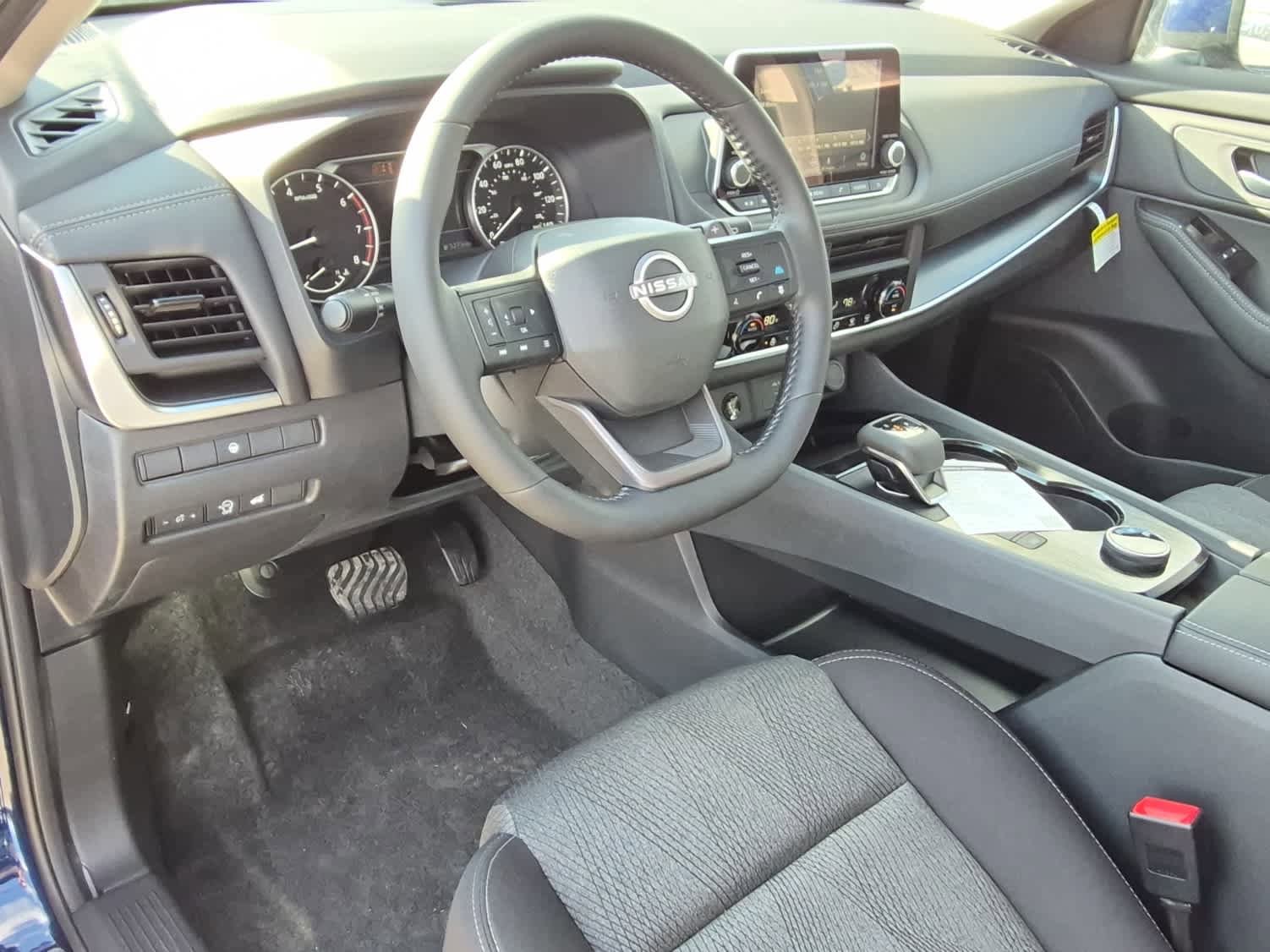 New 2026 Nissan Rogue SV w/ Cold Weather Package image 11