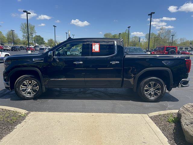 Used 2026 GMC Sierra 1500 SLT AWD/4WD image 6