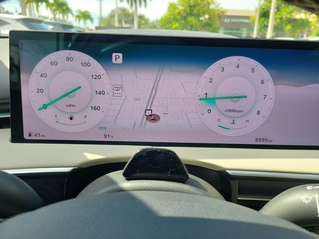 Certified 2026 Genesis GV70 2.5T AWD/4WD image 21