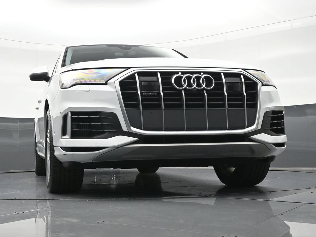 Used 2023 Audi Q7 3.0T Prestige AWD/4WD image 29