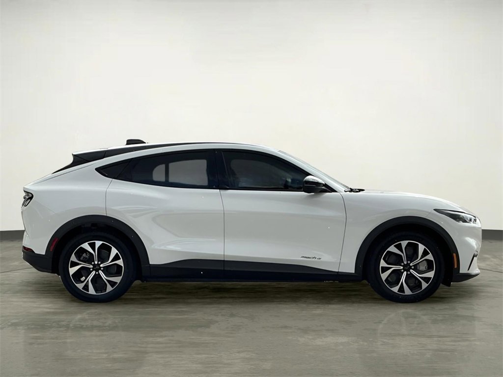 Used 2025 Ford Mustang Mach-E Select image 11