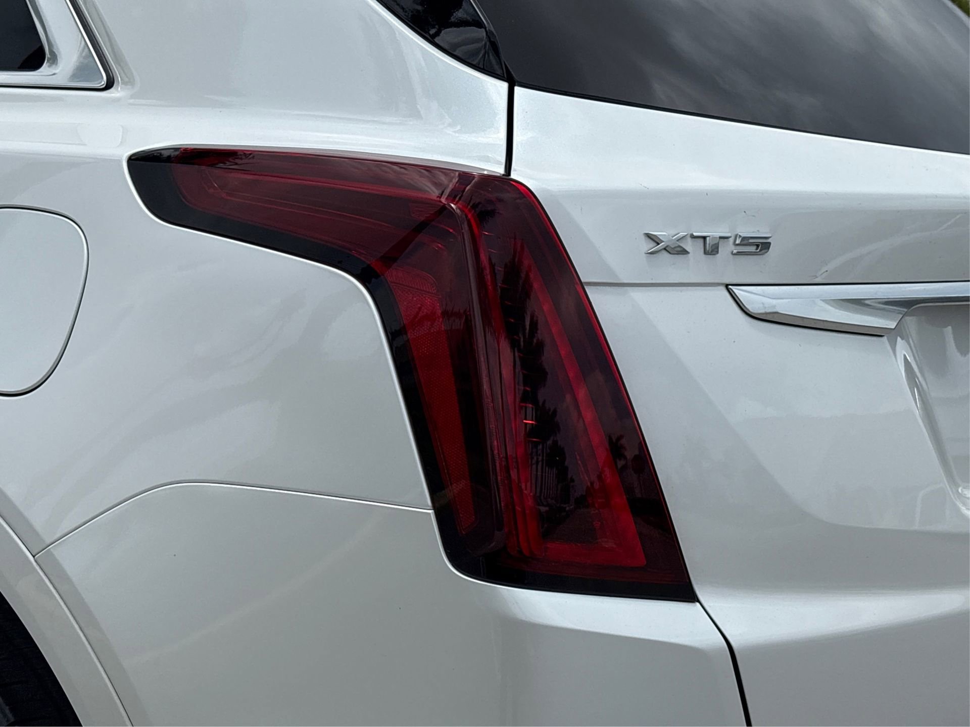 Used 2024 Cadillac XT5 Luxury FWD image 15