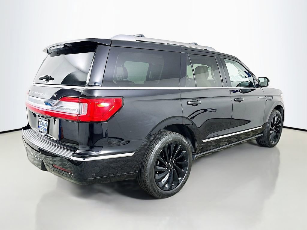 Used 2020 Lincoln Navigator Reserve w/ Equipment Group 208A Reserve image 8