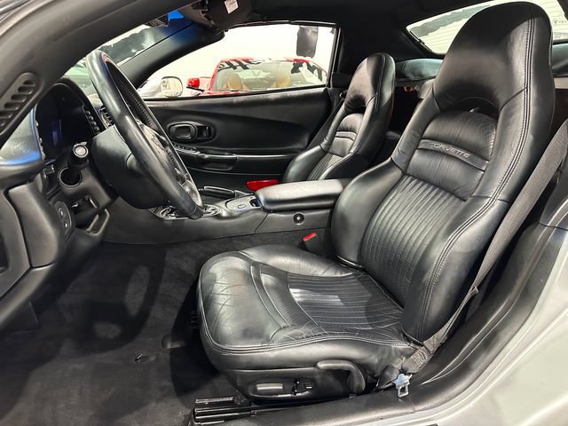 Used 2002 Chevrolet Corvette Convertible w/ Preferred Equipment Group2 RWD image 8
