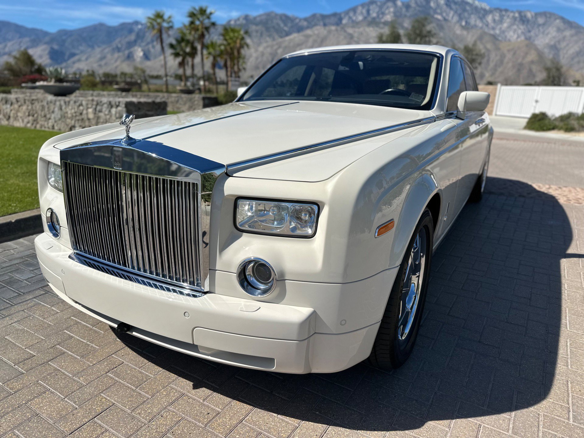 Used 2007 Rolls-Royce Phantom Sedan RWD image 6