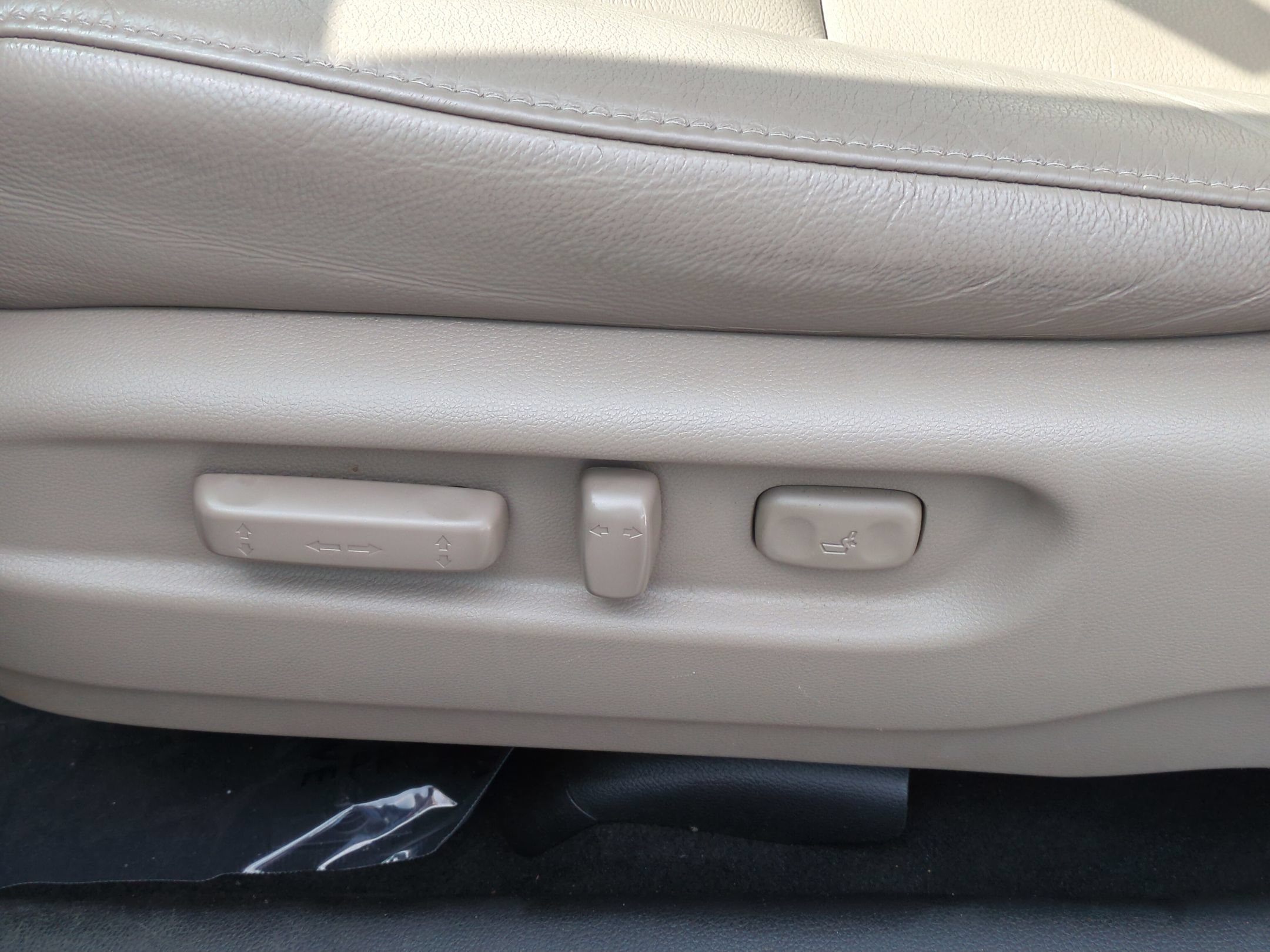 Used 2017 Honda Pilot Touring image 17