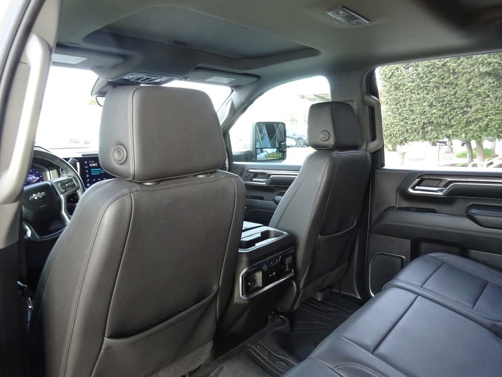Certified 2024 Chevrolet Silverado 2500 LTZ w/ LTZ Plus Package image 24
