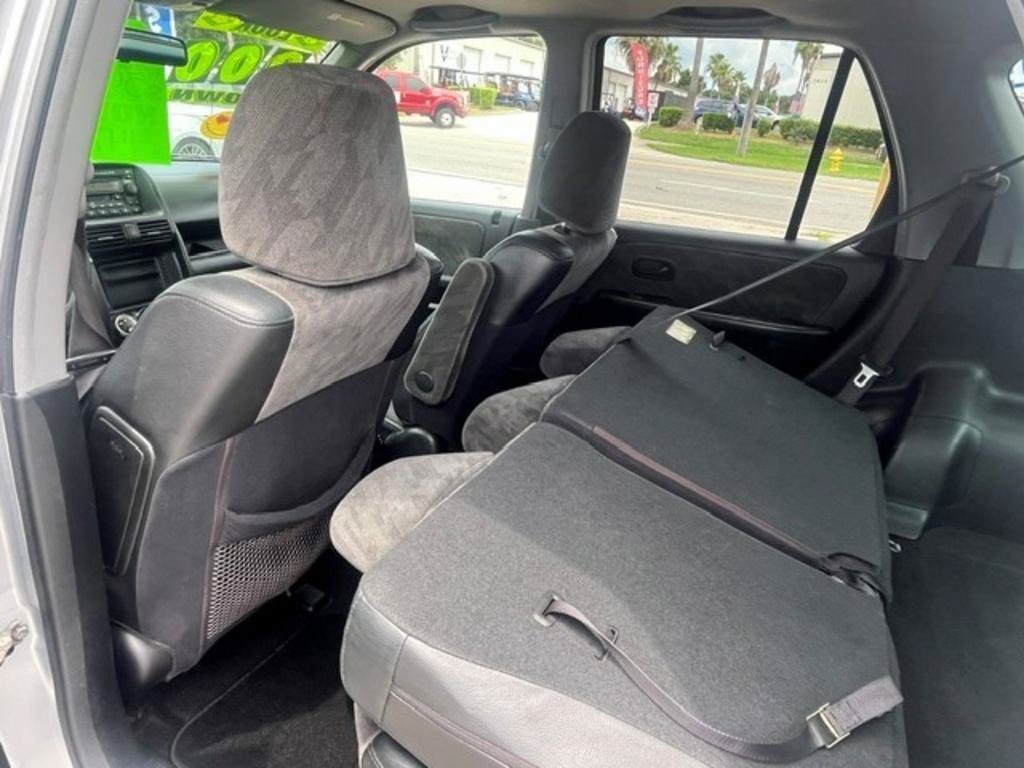 Used 2002 Honda CR-V EX image 12
