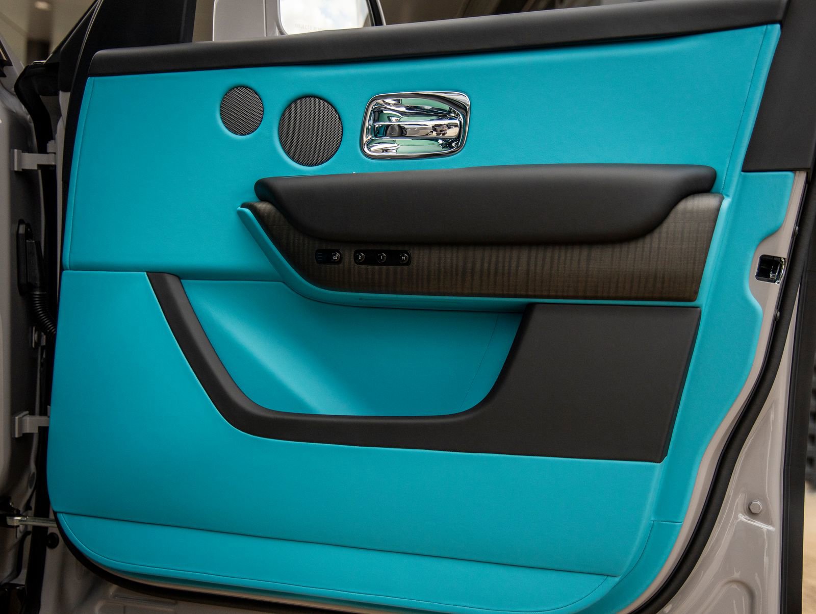 New 2026 Rolls-Royce Cullinan image 52