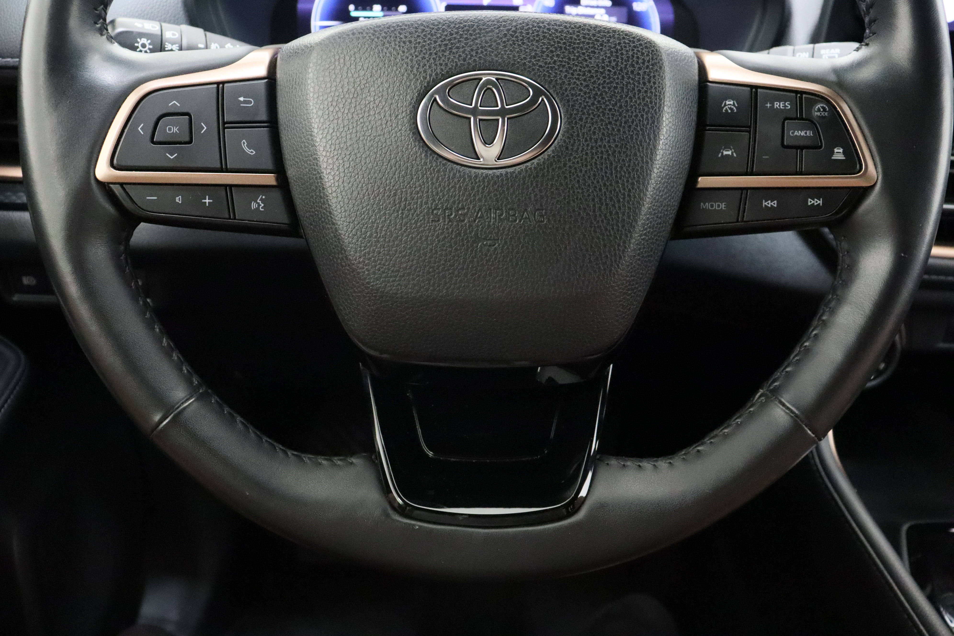Used 2024 Toyota Grand Highlander AWD Hybrid image 25
