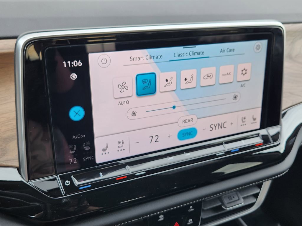 New 2026 Volkswagen Atlas SE image 10