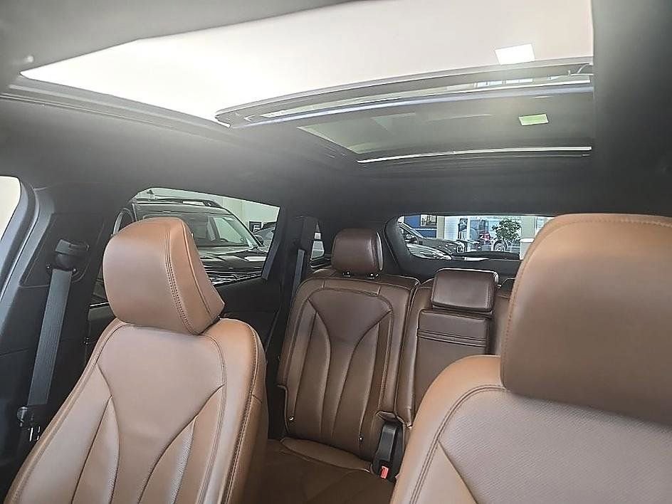 Used 2022 Lincoln Nautilus Reserve AWD/4WD image 27