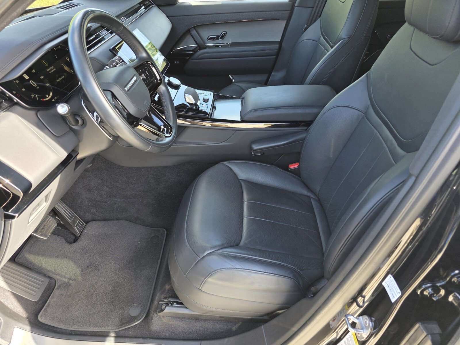 Certified 2023 Land Rover Range Rover Sport SE Dynamic AWD/4WD image 10
