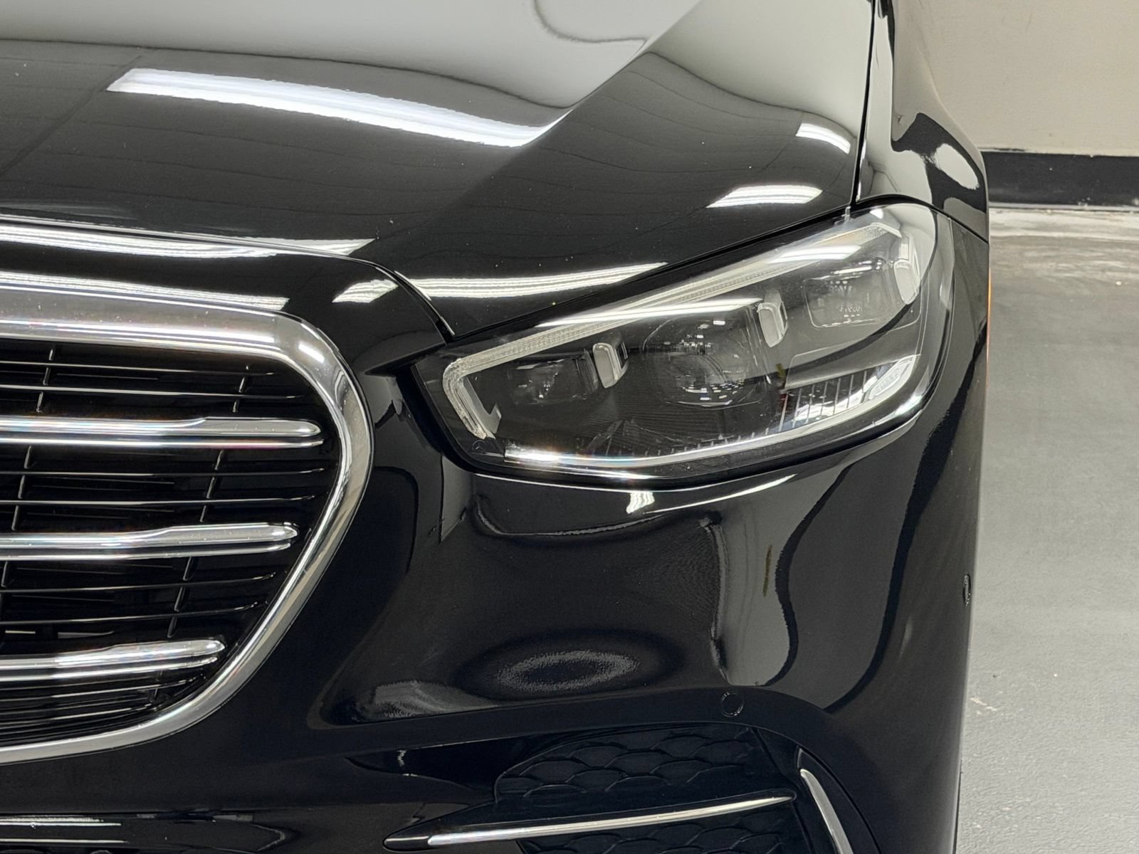 Certified 2022 Mercedes-Benz S 500 4MATIC image 7