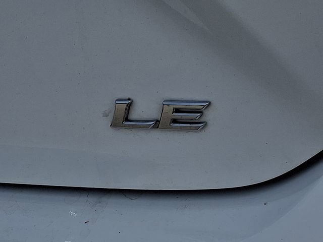 Used 2025 Toyota Camry LE FWD image 33
