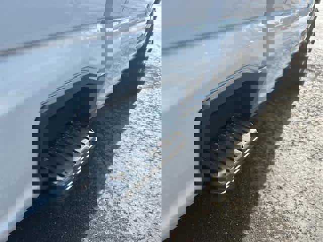 New 2025 Ford F250 XLT w/ 360-Degree Camera Package image 23