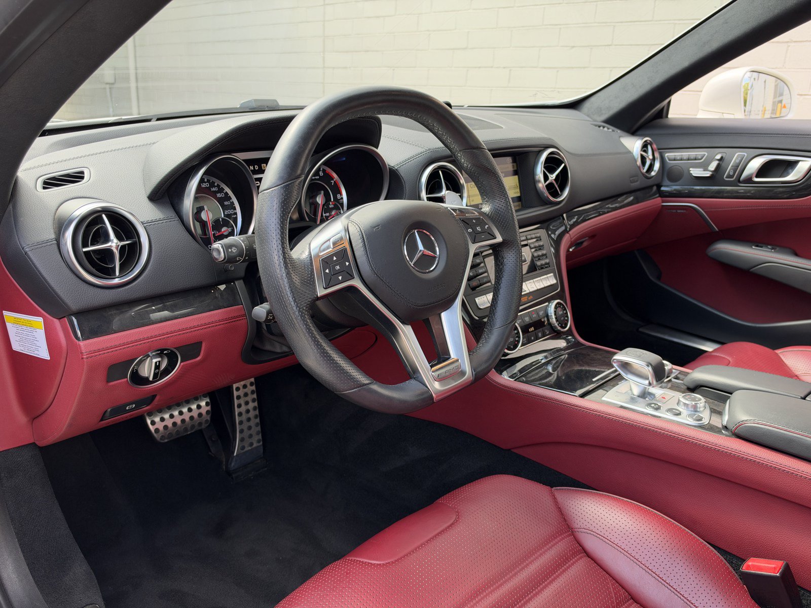 Used 2013 Mercedes-Benz SL 63 AMG image 16